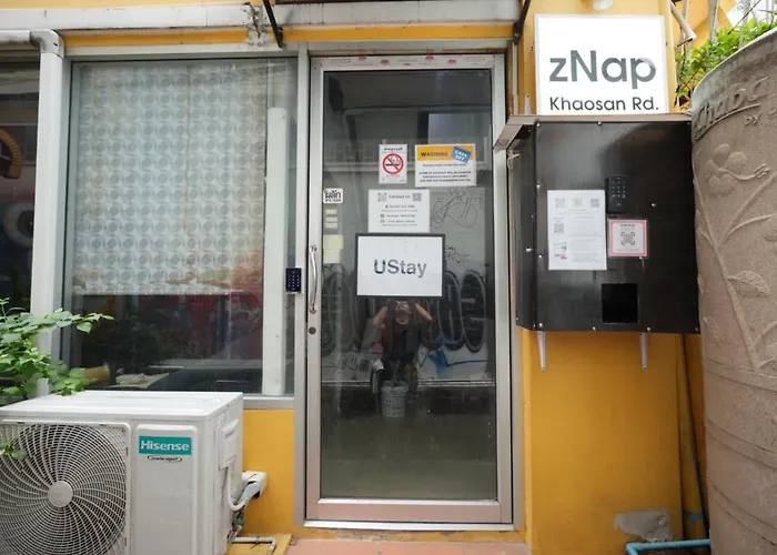 Znap Khaosan - สแนป ข้าวสาร *